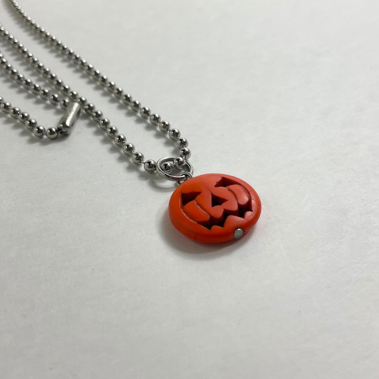 Jack o Lantern Charm