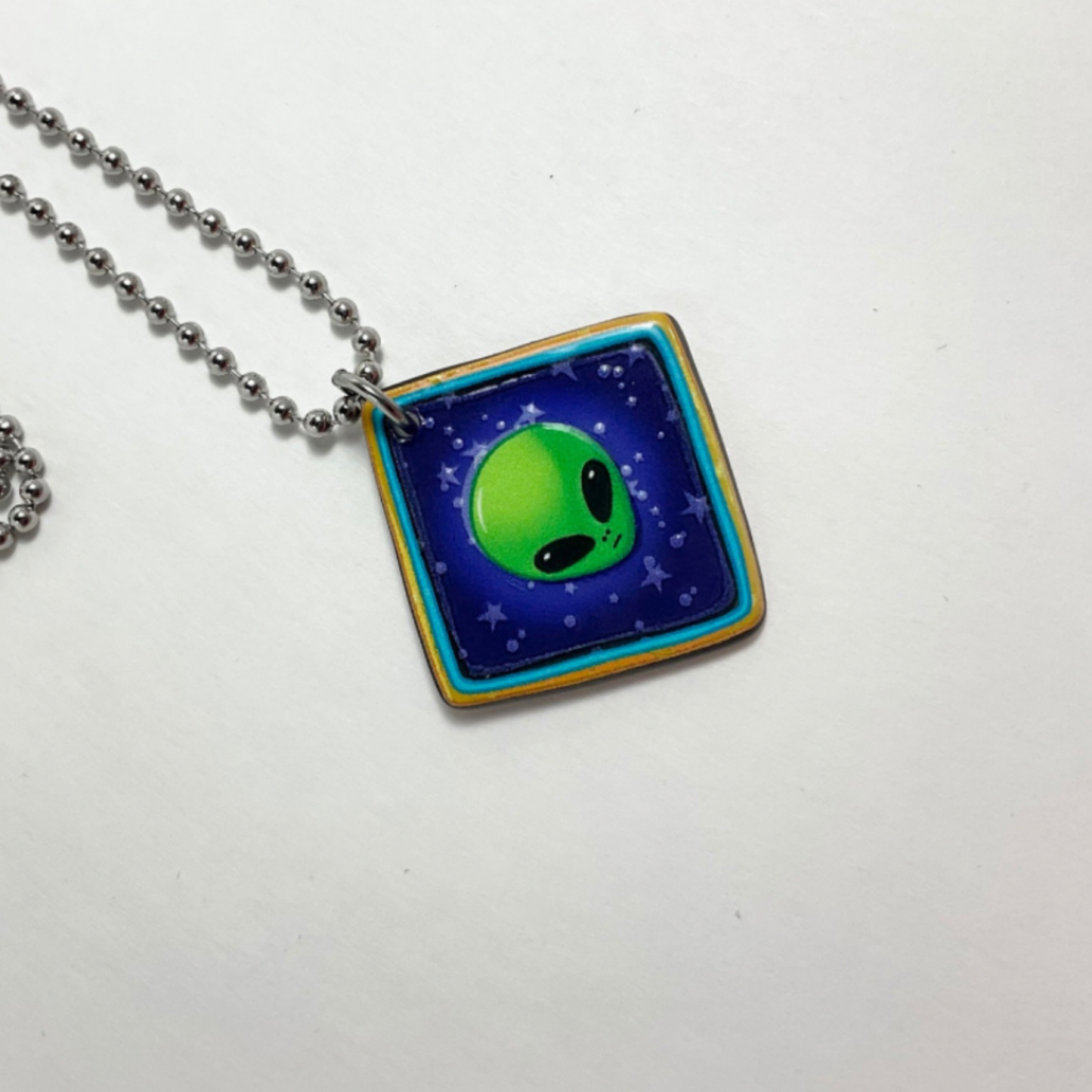 Alien Charm