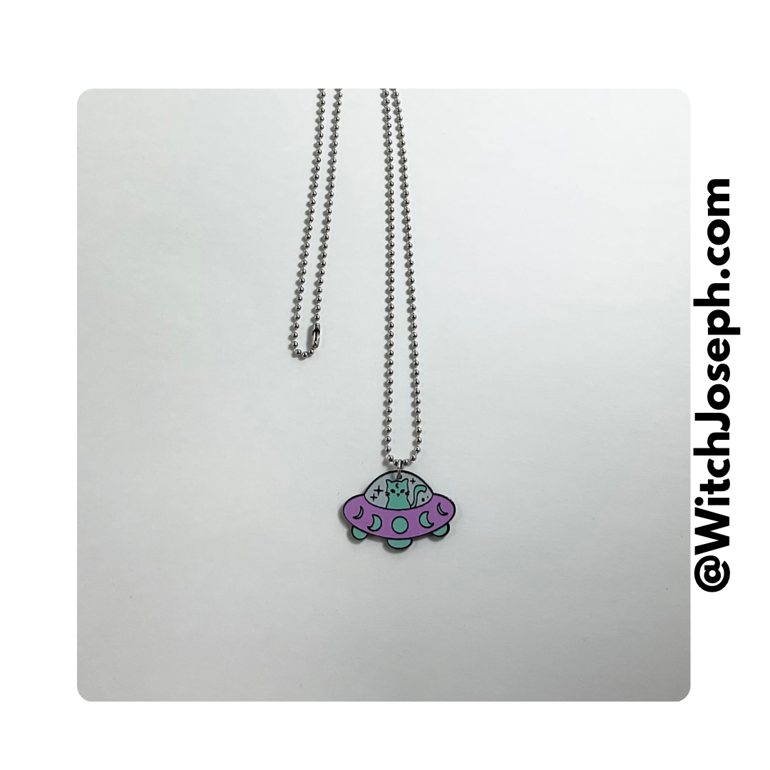 Flying Saucer Kitty Charm