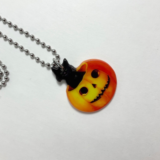 Black Cat in Jack o Lantern Charm