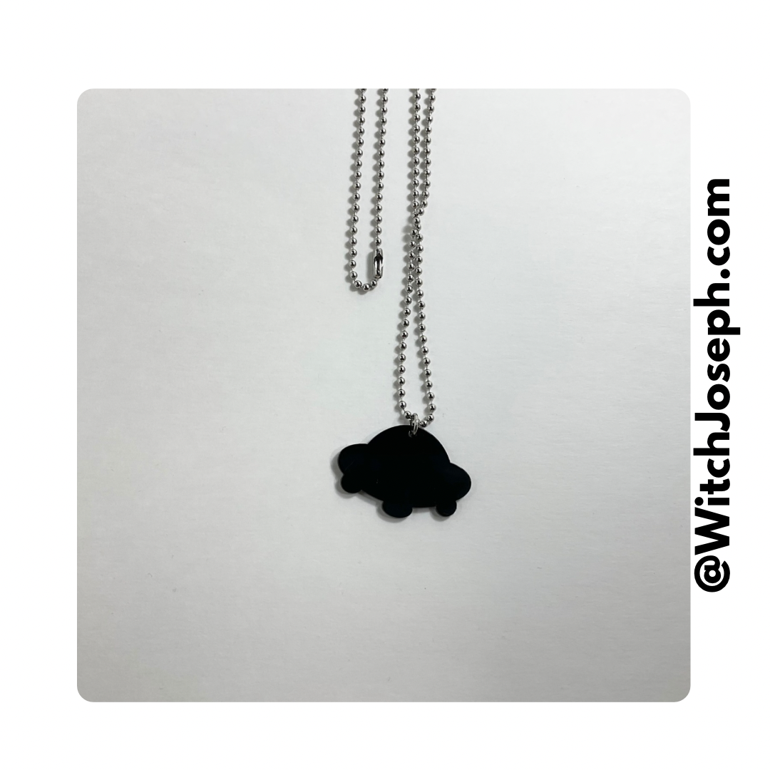 Flying Saucer Kitty Charm