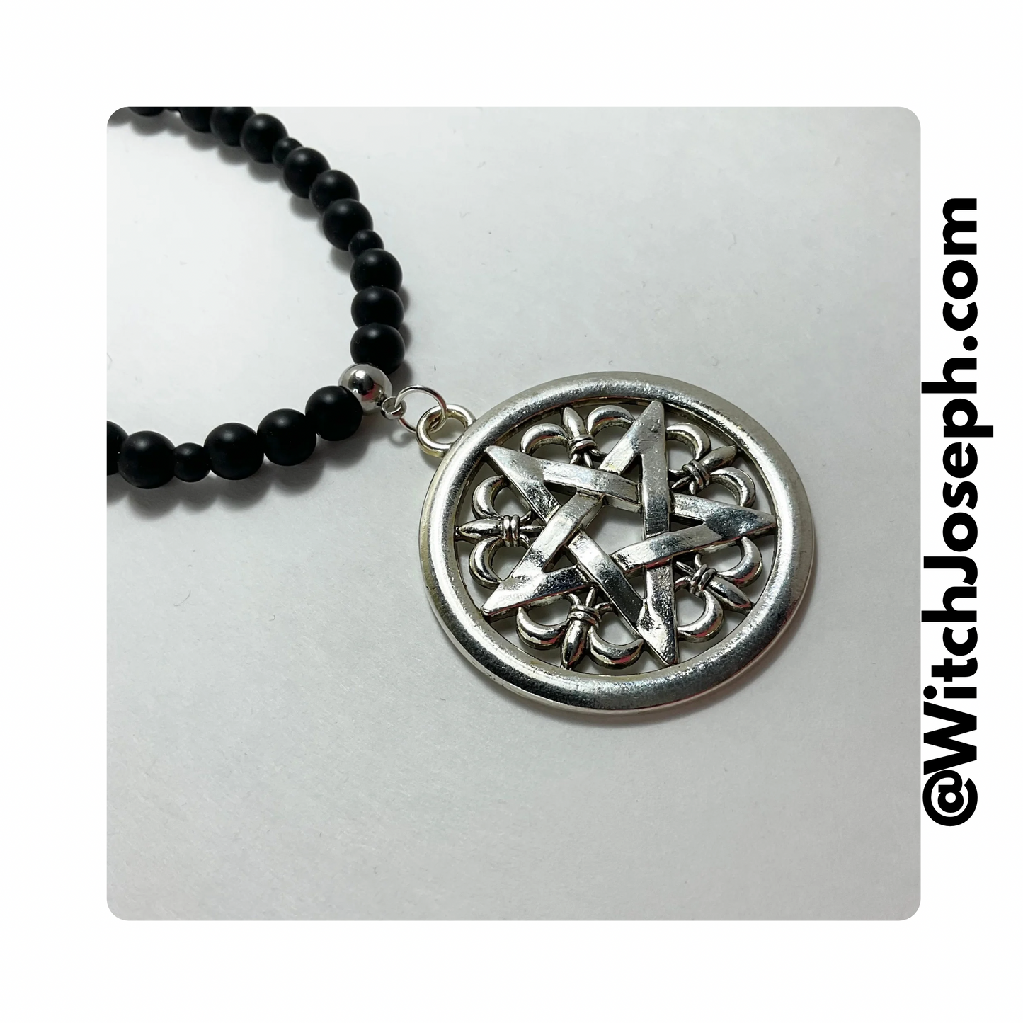 Fleur de lis Pentacle