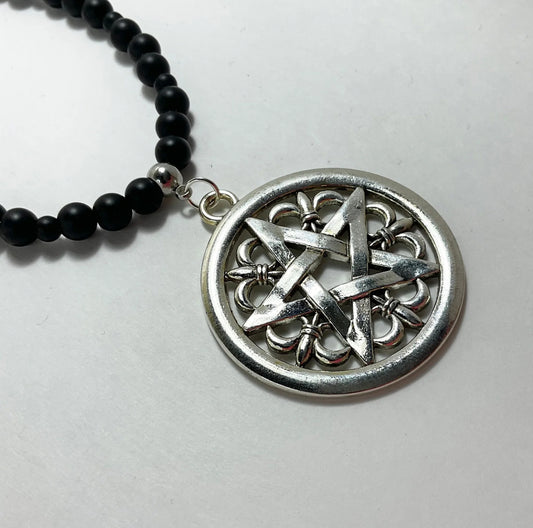 Fleur de lis Pentacle