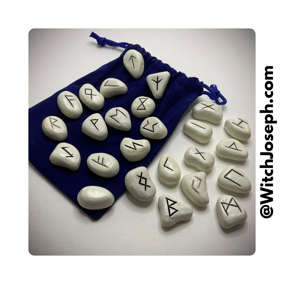 White Resin Rune Set