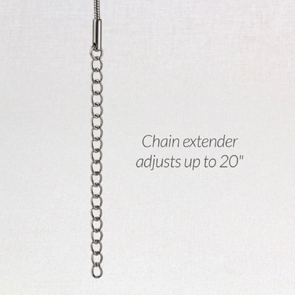 a diagram showing the extender chain attached to the Suns Eye aromatherapy Cat Pendulum oil diffuser locket.