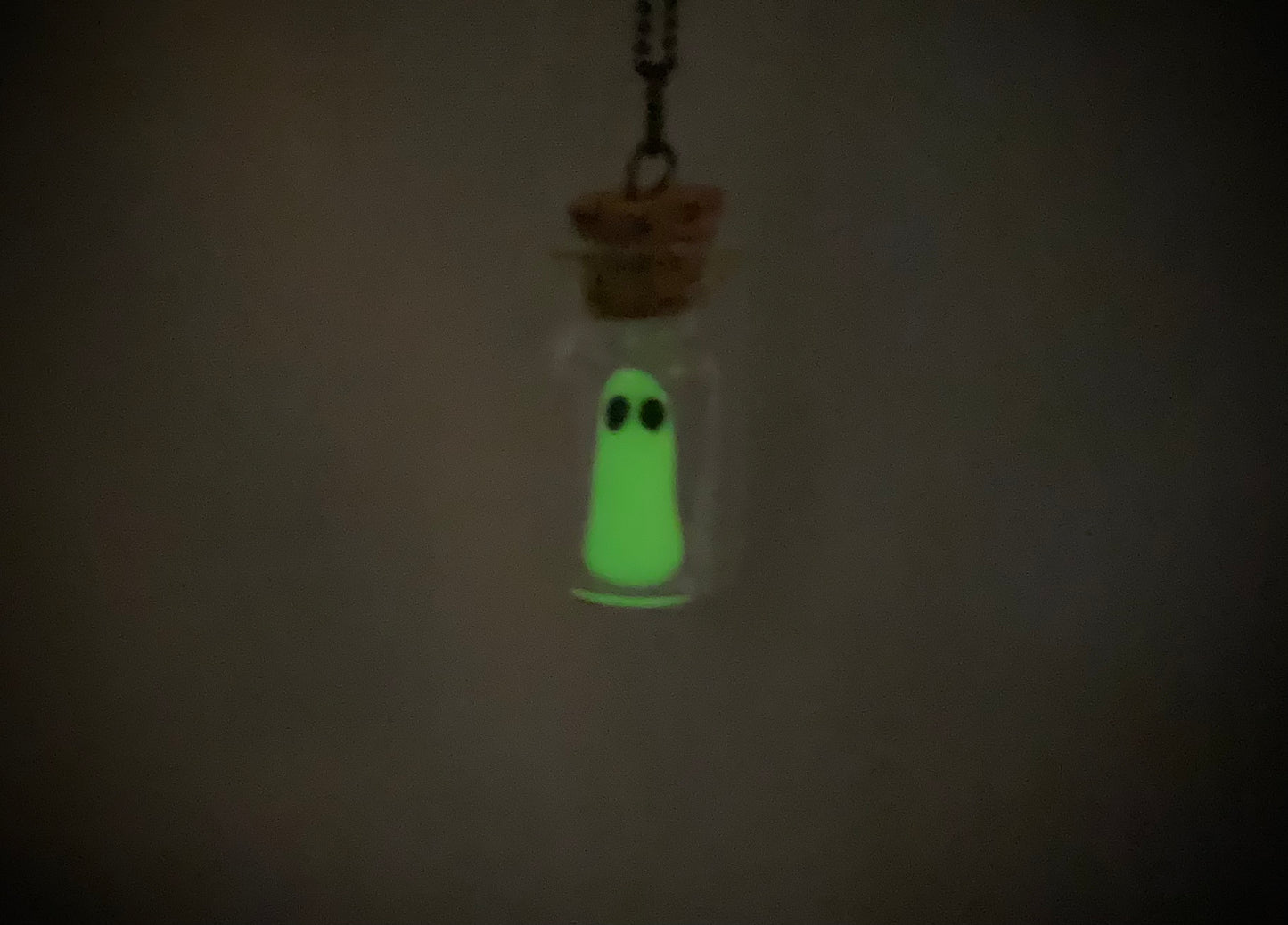 Ghost in a Bottle Glows in the Dark