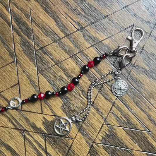 Lilith Seal Purse Charm – Witchy Bag Charm Dangle with Pentacle, Gothic Crystal Keychain, Lilith Protection Ward, Red & Black Witchcraft Sun Catcher